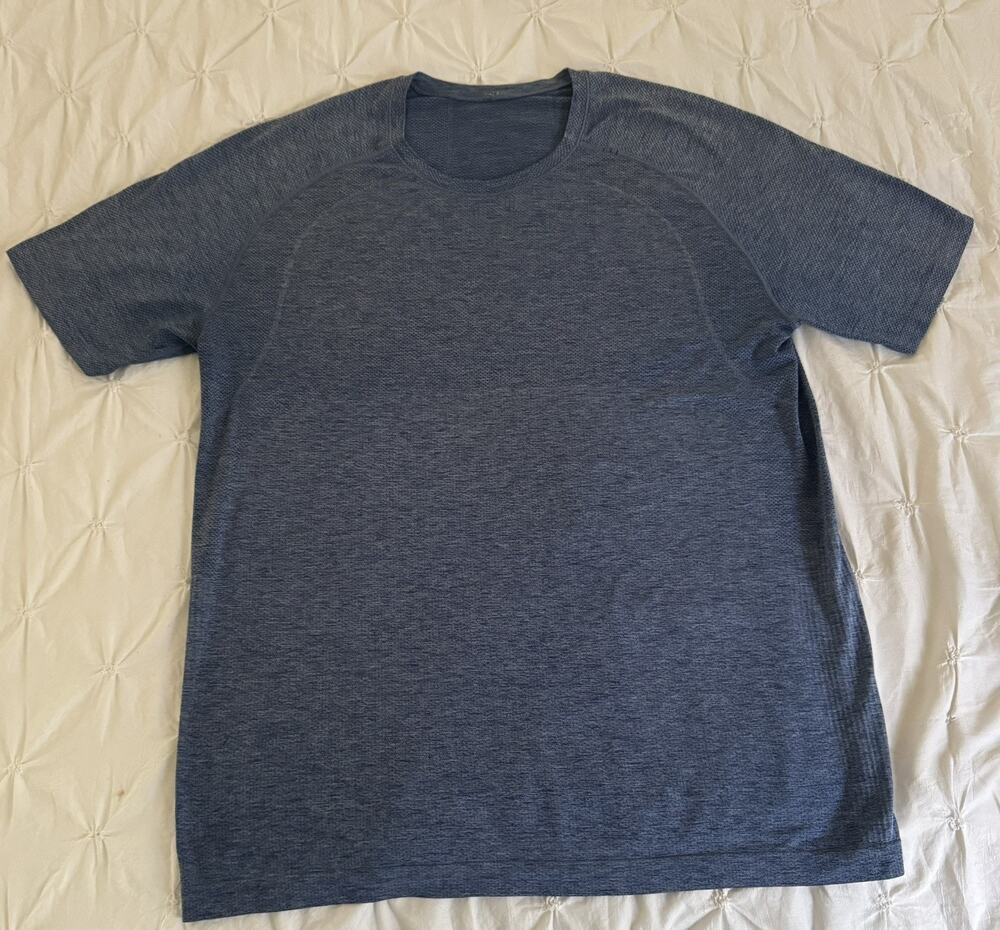 Lululemon Metal Vent Tech 2.0 Short Sleeve Shirt Navy Blue Mens Size L